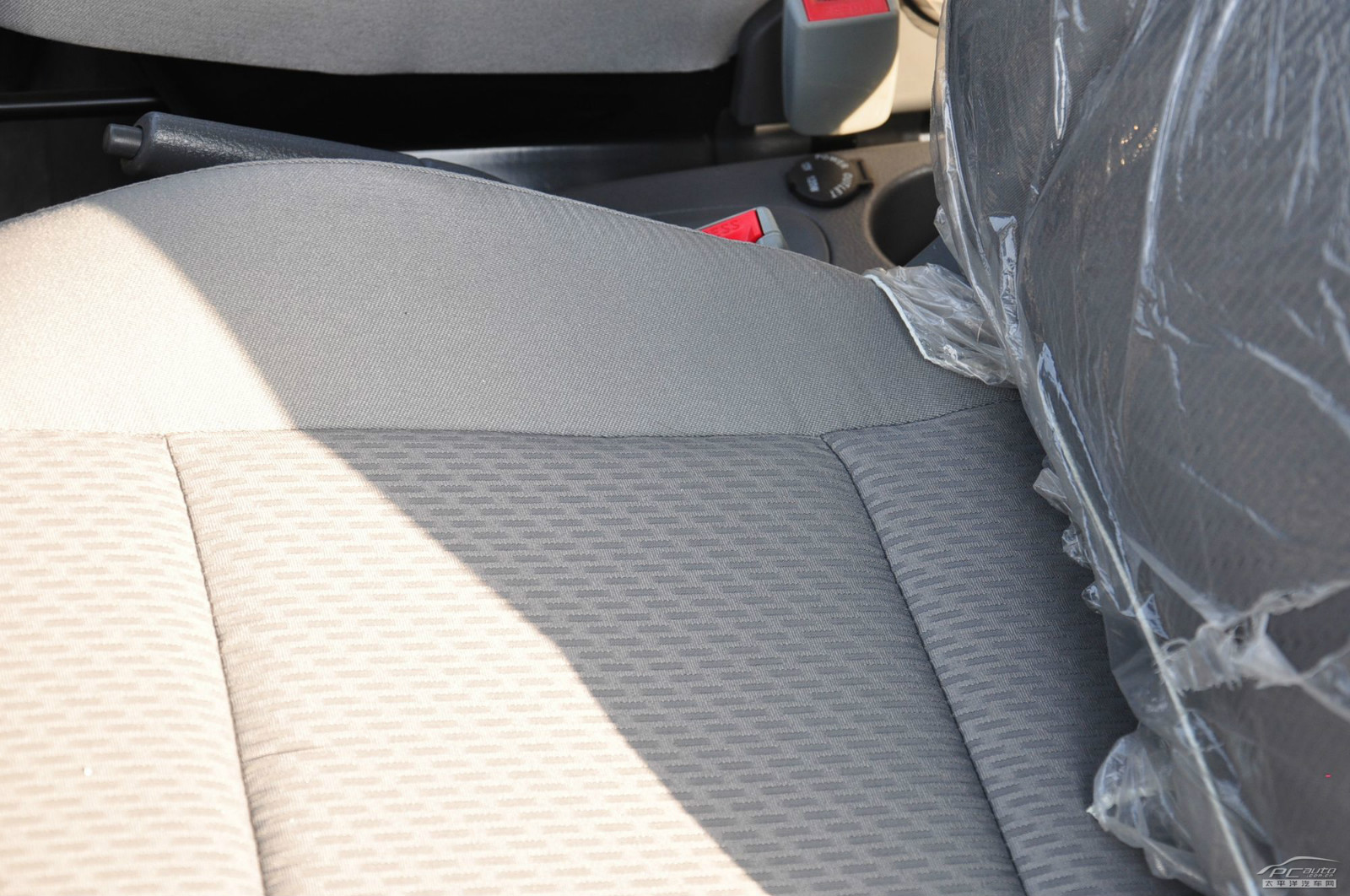 迷迪內(nèi)飾高清大圖