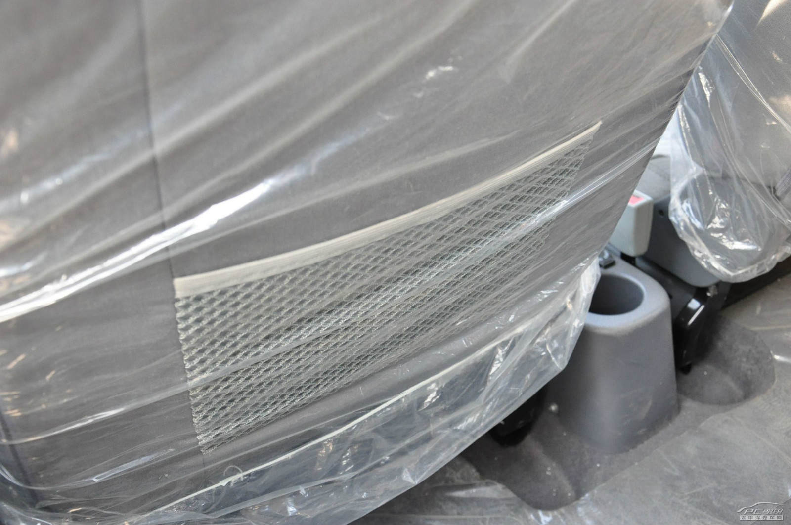 迷迪內(nèi)飾高清大圖