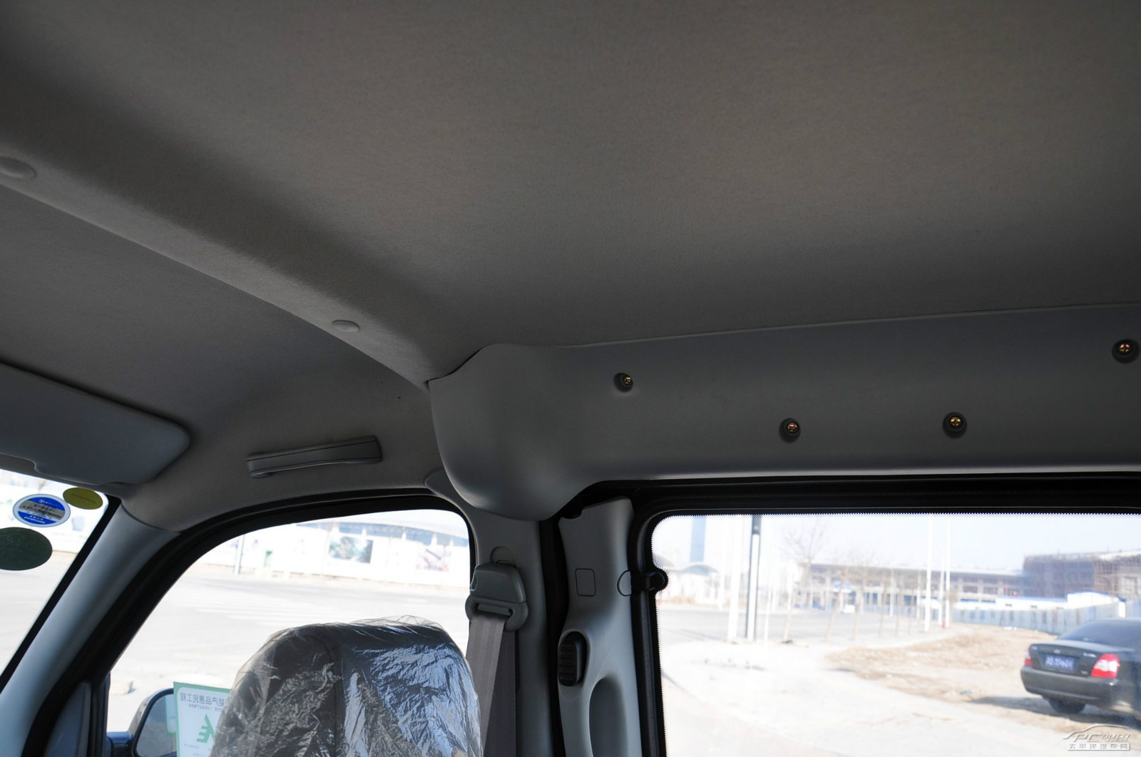 迷迪內(nèi)飾高清大圖