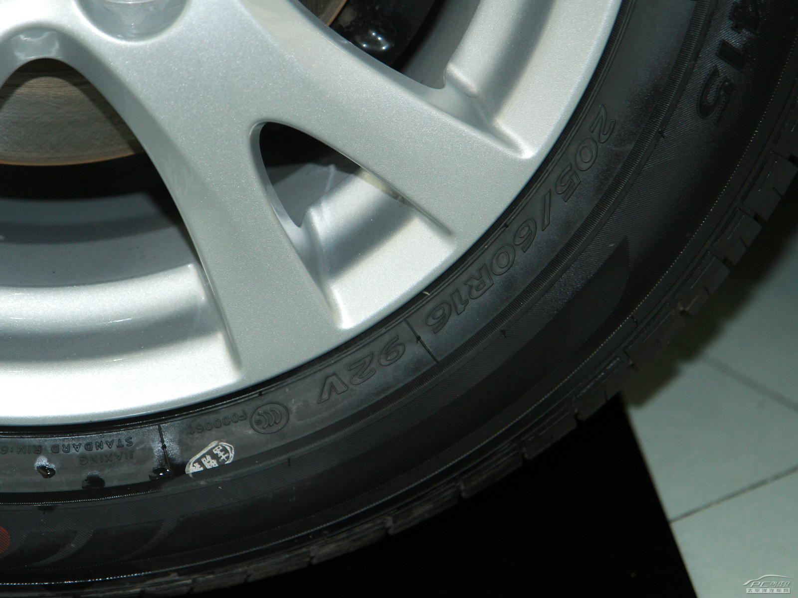 睿翼外觀高清大圖