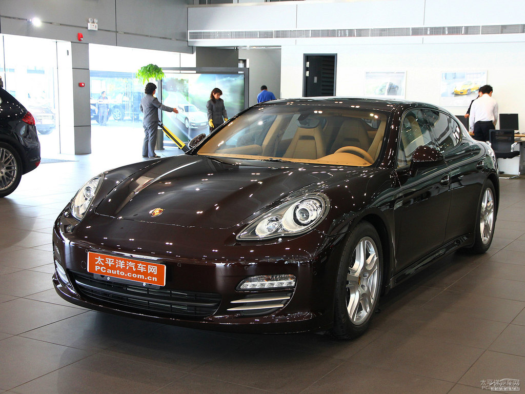 干邑色Panamera整車(chē)外觀外觀圖片