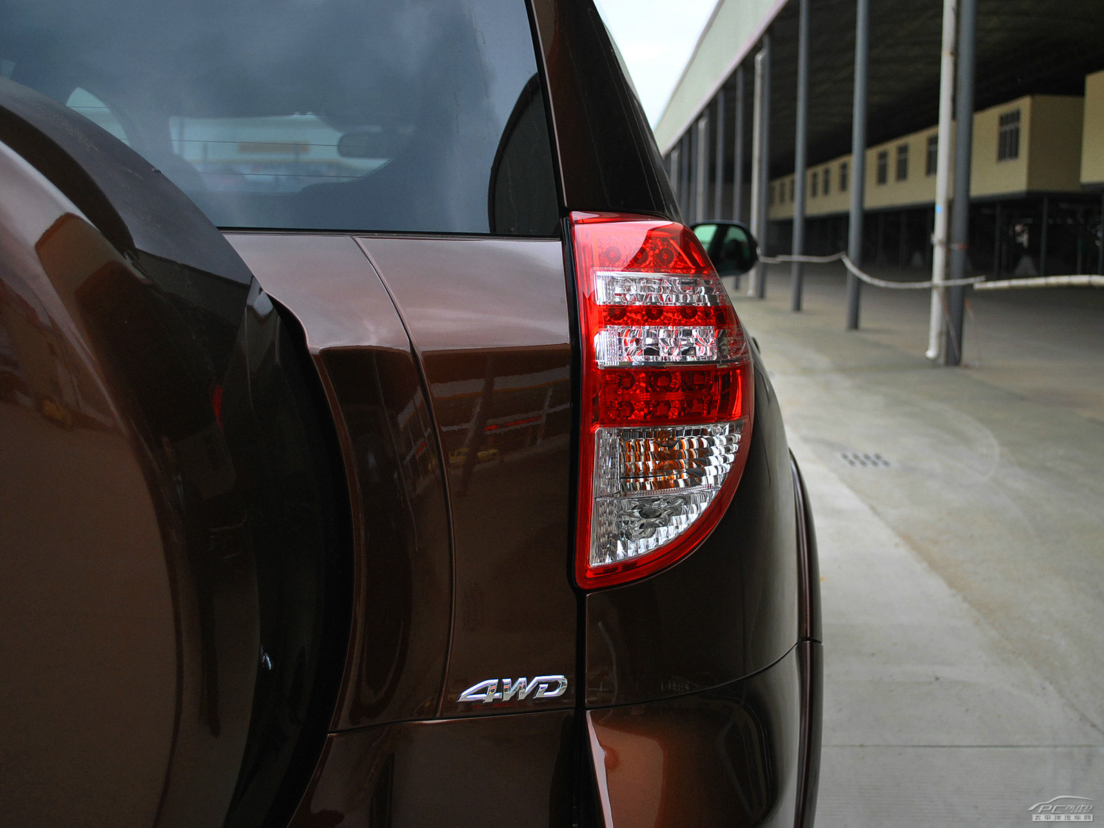 RAV4榮放外觀高清大圖