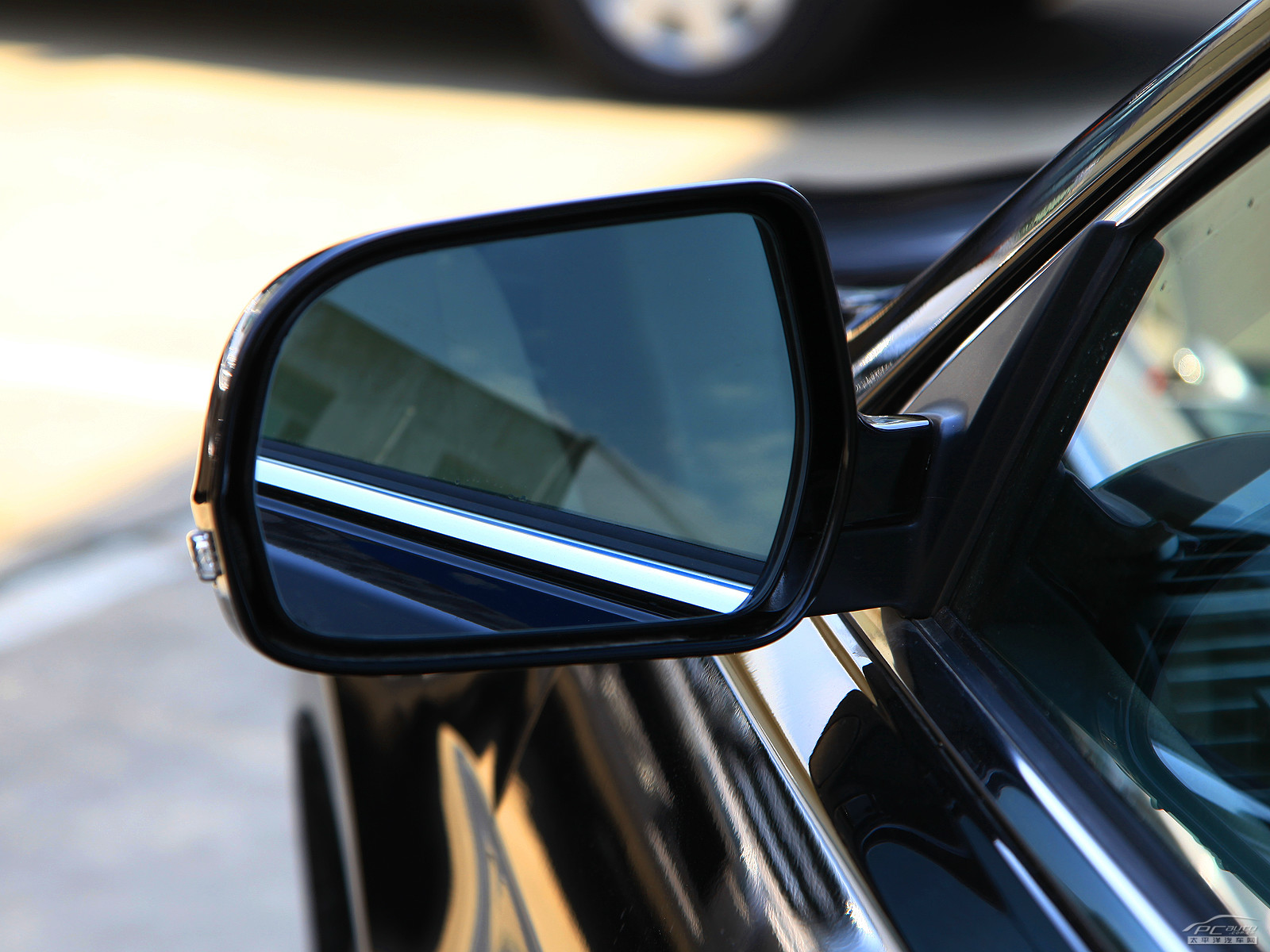 華泰B11外觀高清大圖