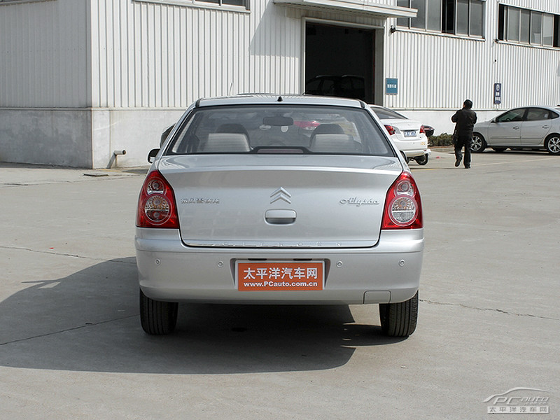 經(jīng)典愛(ài)麗舍外觀高清大圖
