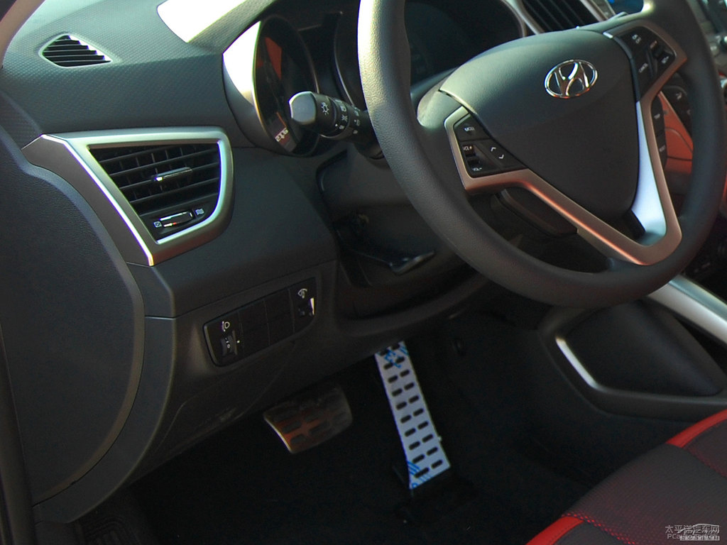 Veloster(ni)DƬ