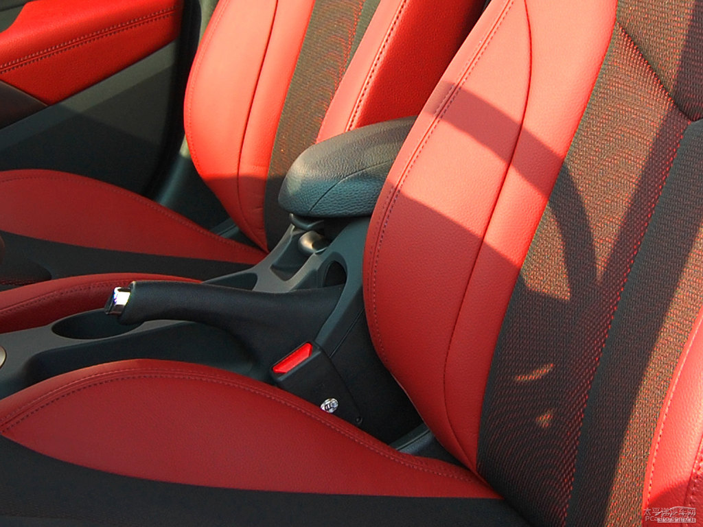Veloster(ni)DƬ