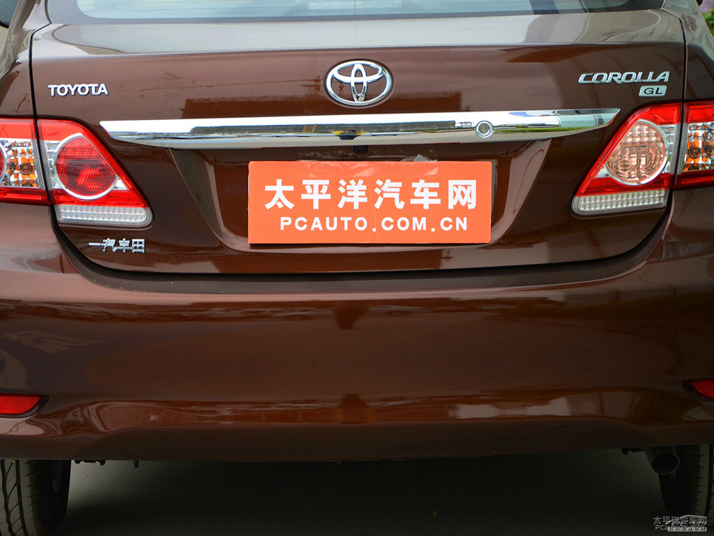 深棕云母色卡羅拉外觀圖片