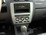 2012款 1.0L 手動(dòng)舒適型 2012款 1.0L 手動(dòng)舒適型