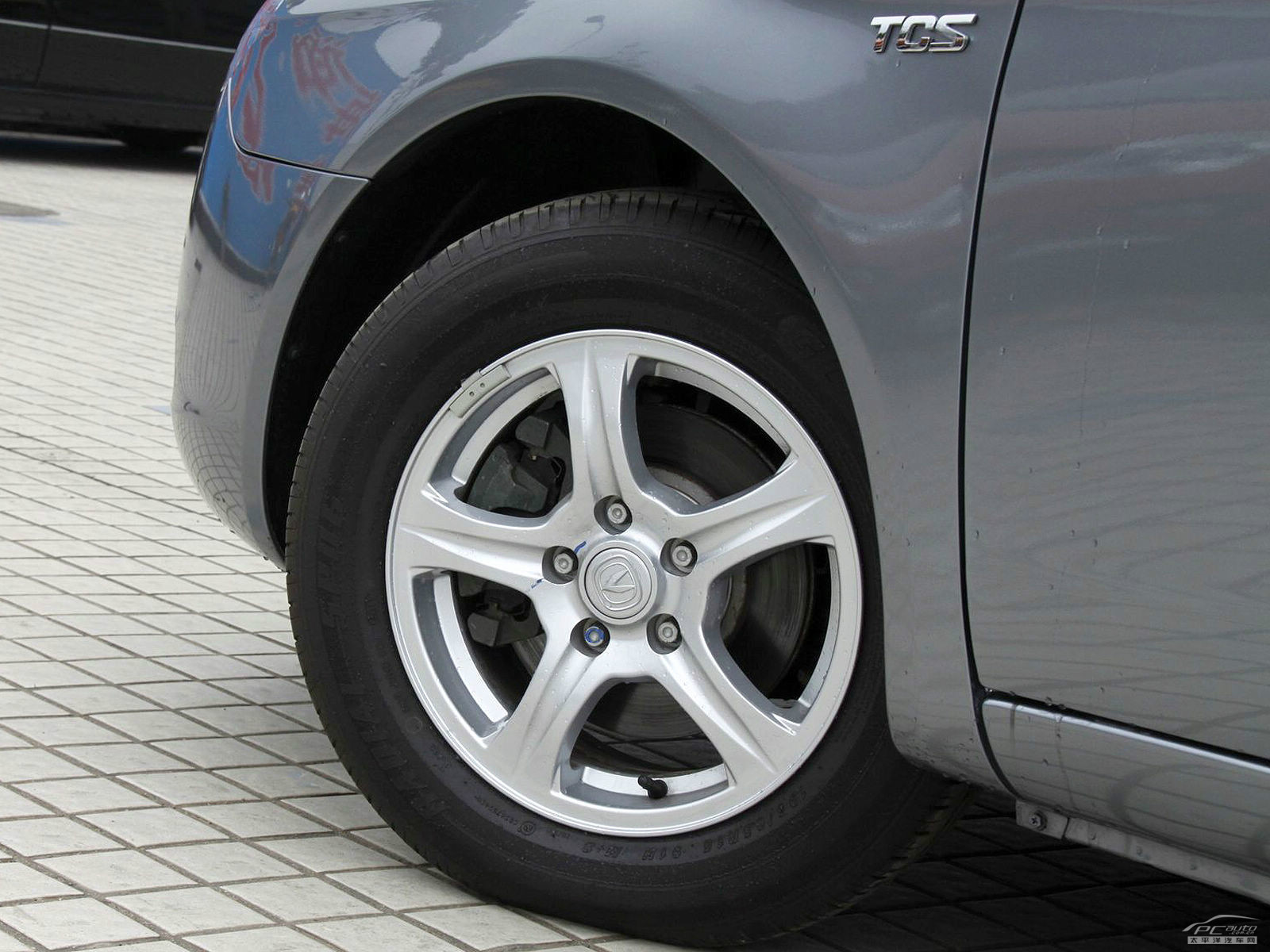 長(zhǎng)安CX30外觀高清大圖