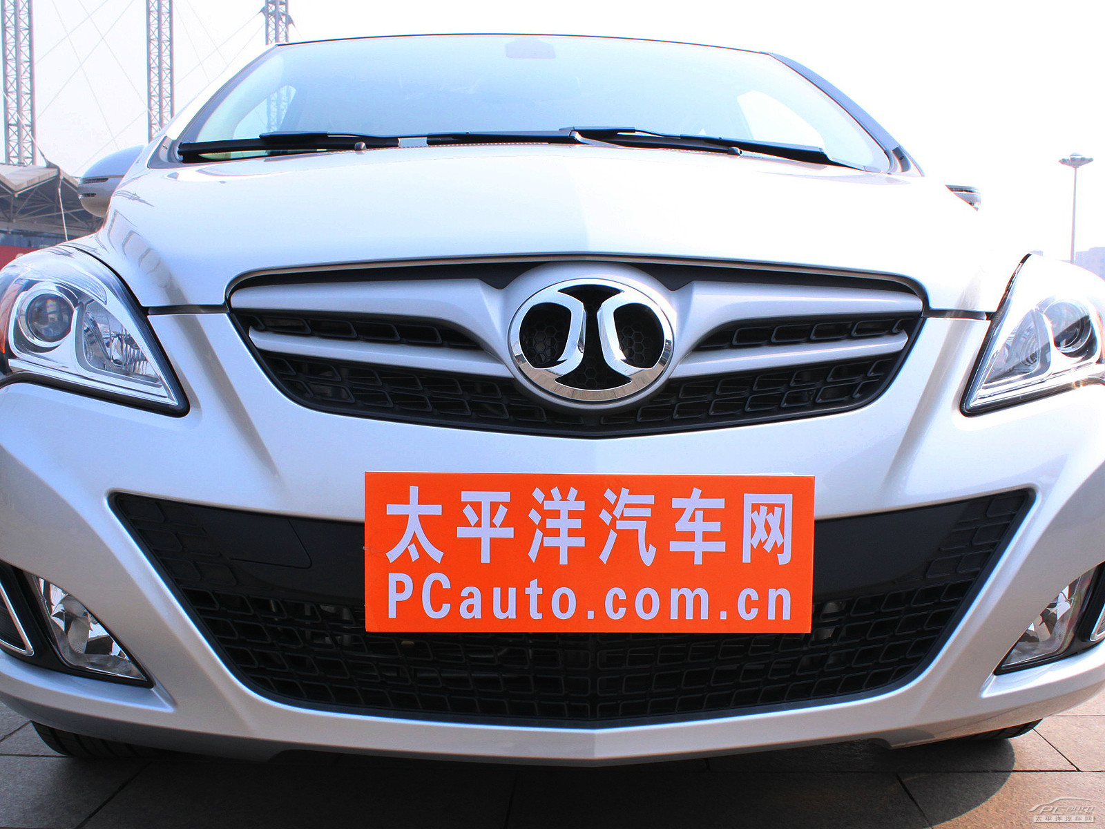 北京汽車(chē)E系列外觀高清大圖