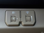 2012款 兩廂 1.6L 自動(dòng)Premium 2012款 兩廂 1.6L 自動(dòng)Premium