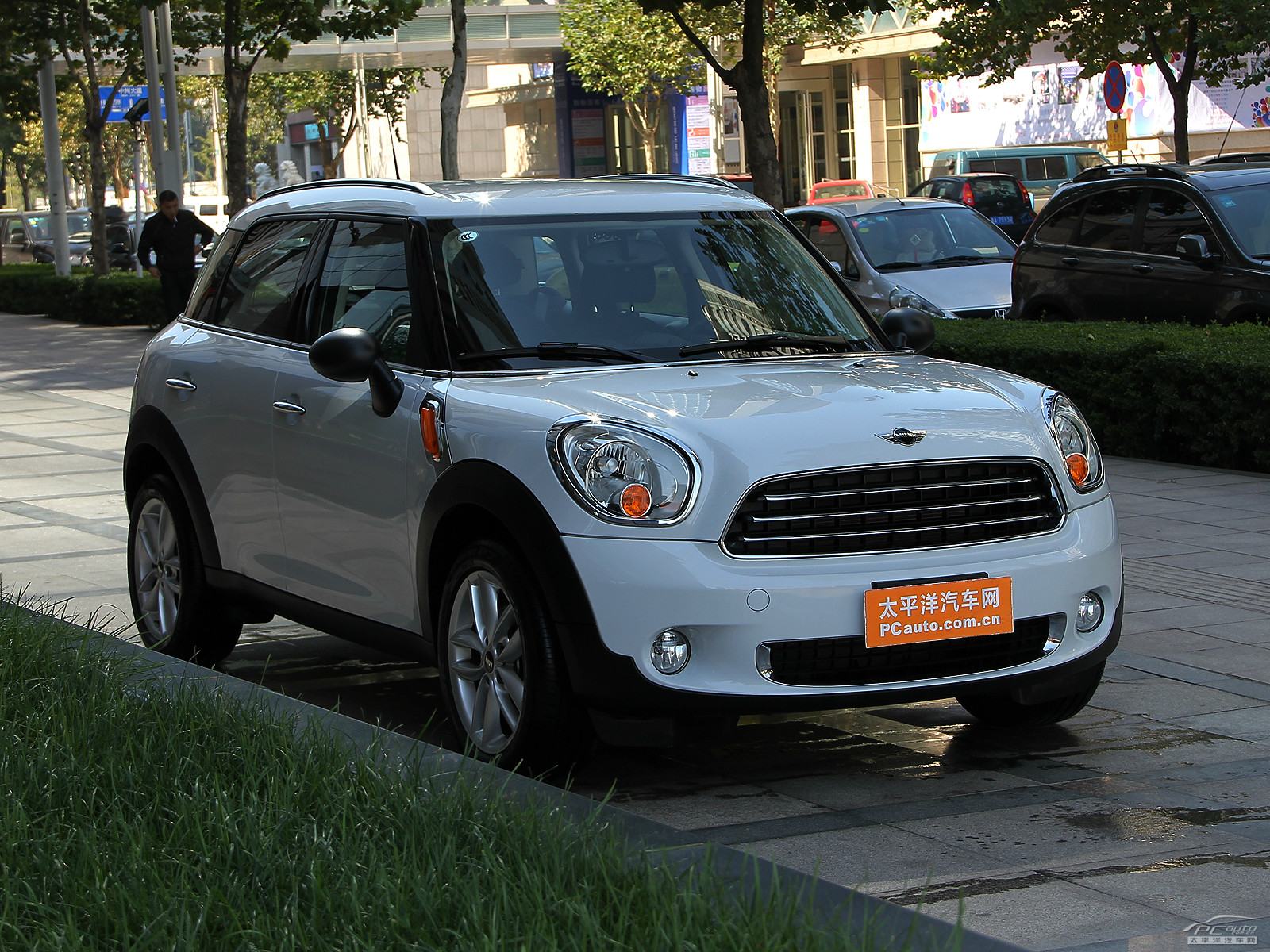 MINI COUNTRYMAN外觀高清大圖