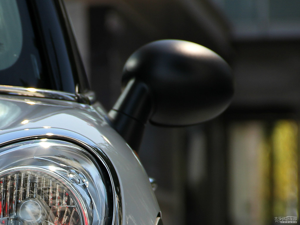 ˮyMINI COUNTRYMAN܇^DƬ