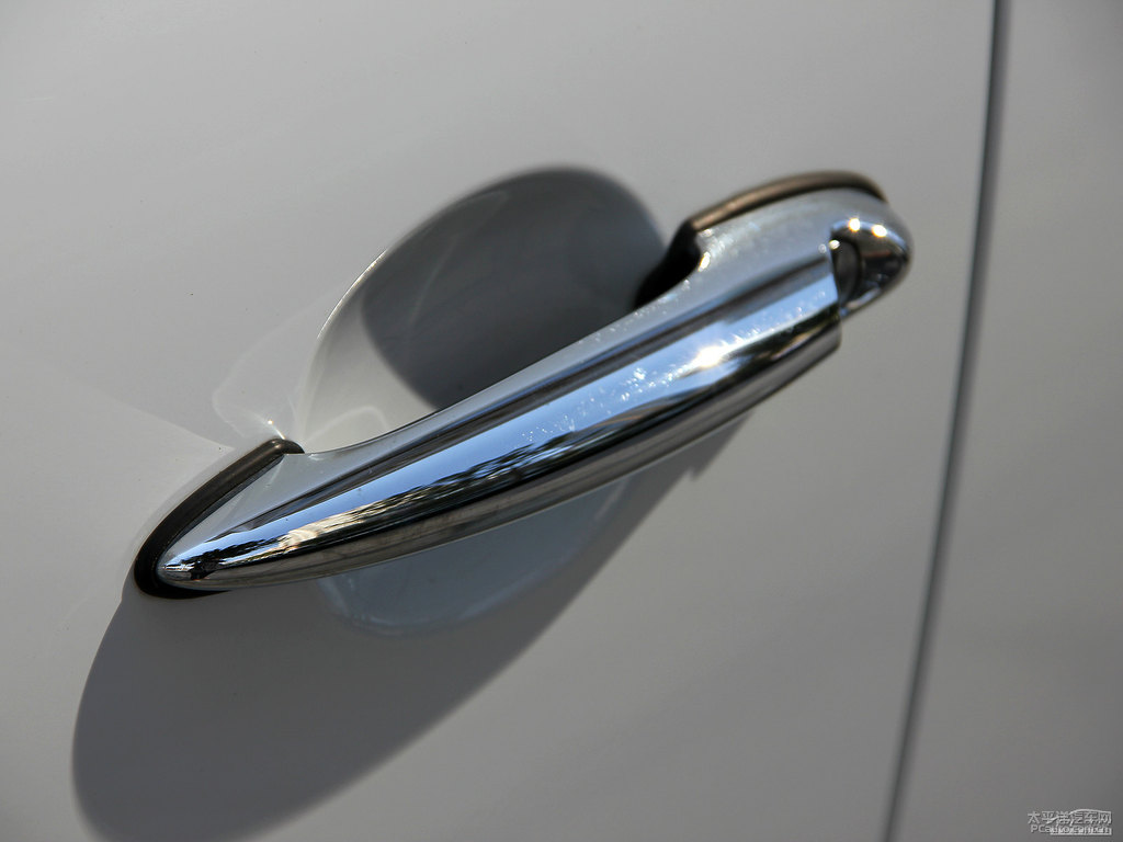 ˮyMINI COUNTRYMAN܇^DƬ