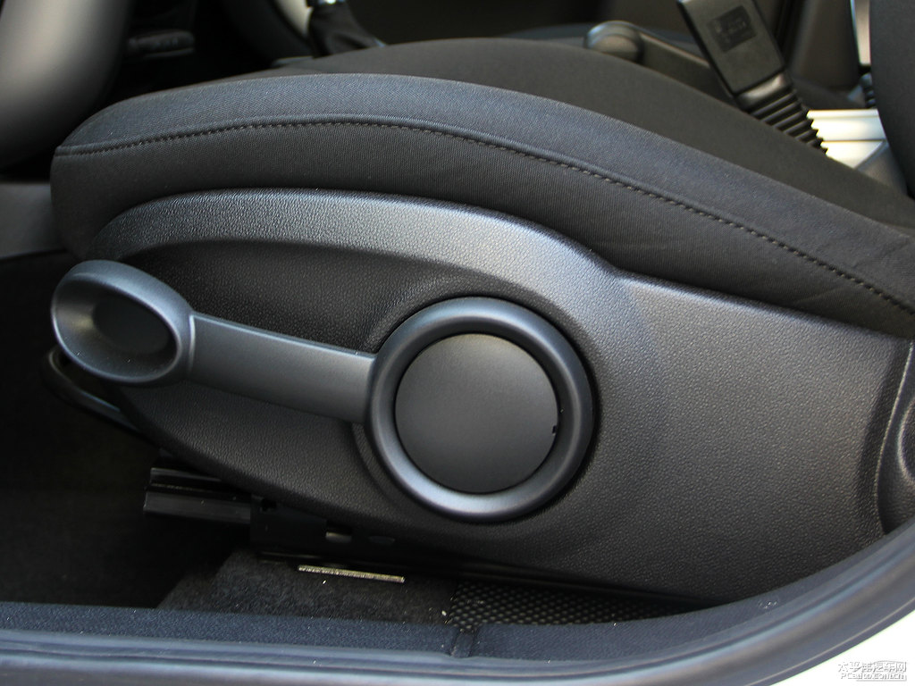 ˮyMINI COUNTRYMAN΃(ni)DƬ