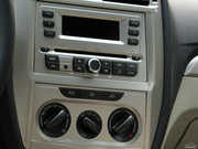 2012款 1.6L 手動(dòng)豪華型 2012款 1.6L 手動(dòng)豪華型