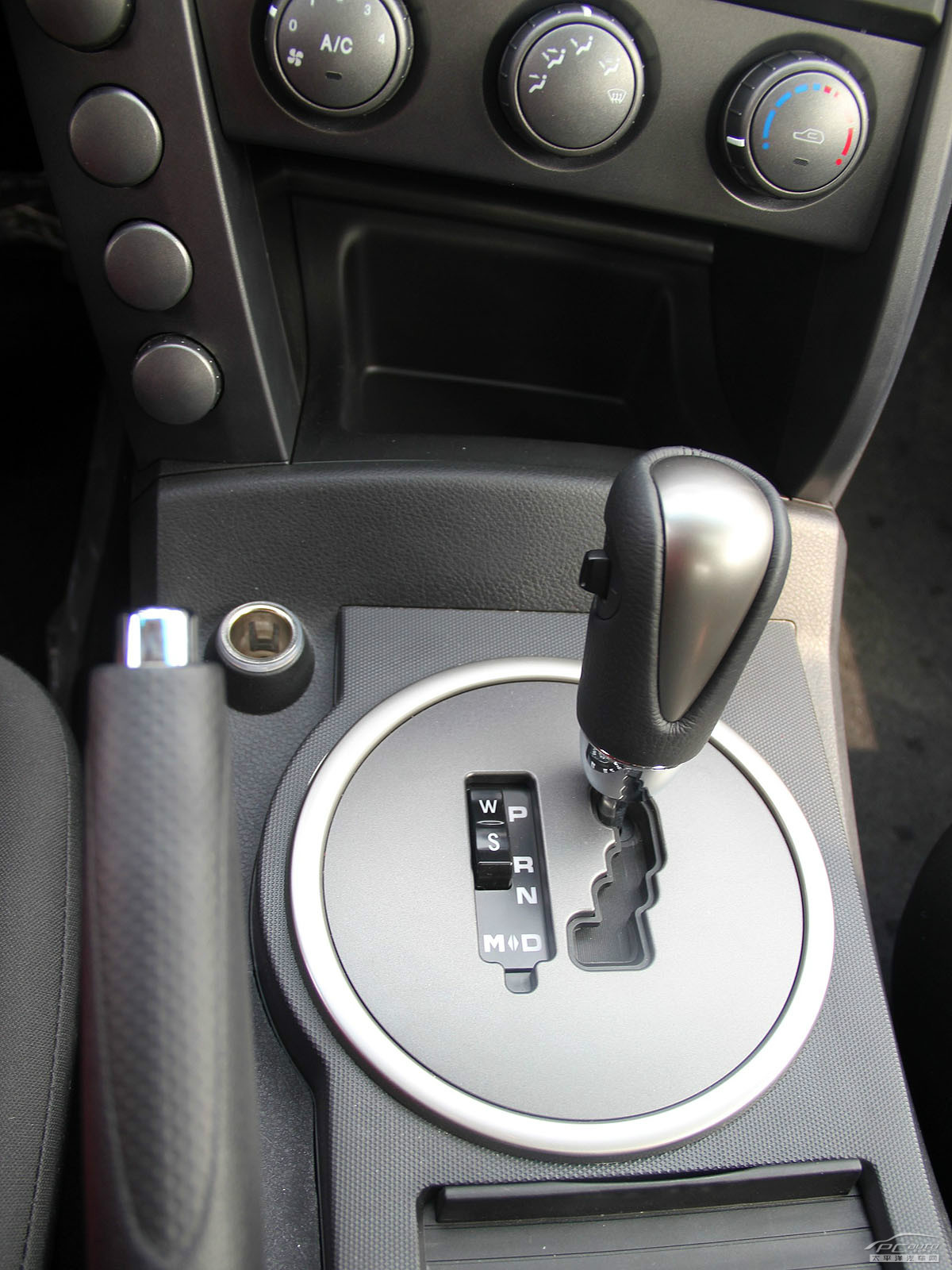 愛騰內(nèi)飾高清大圖