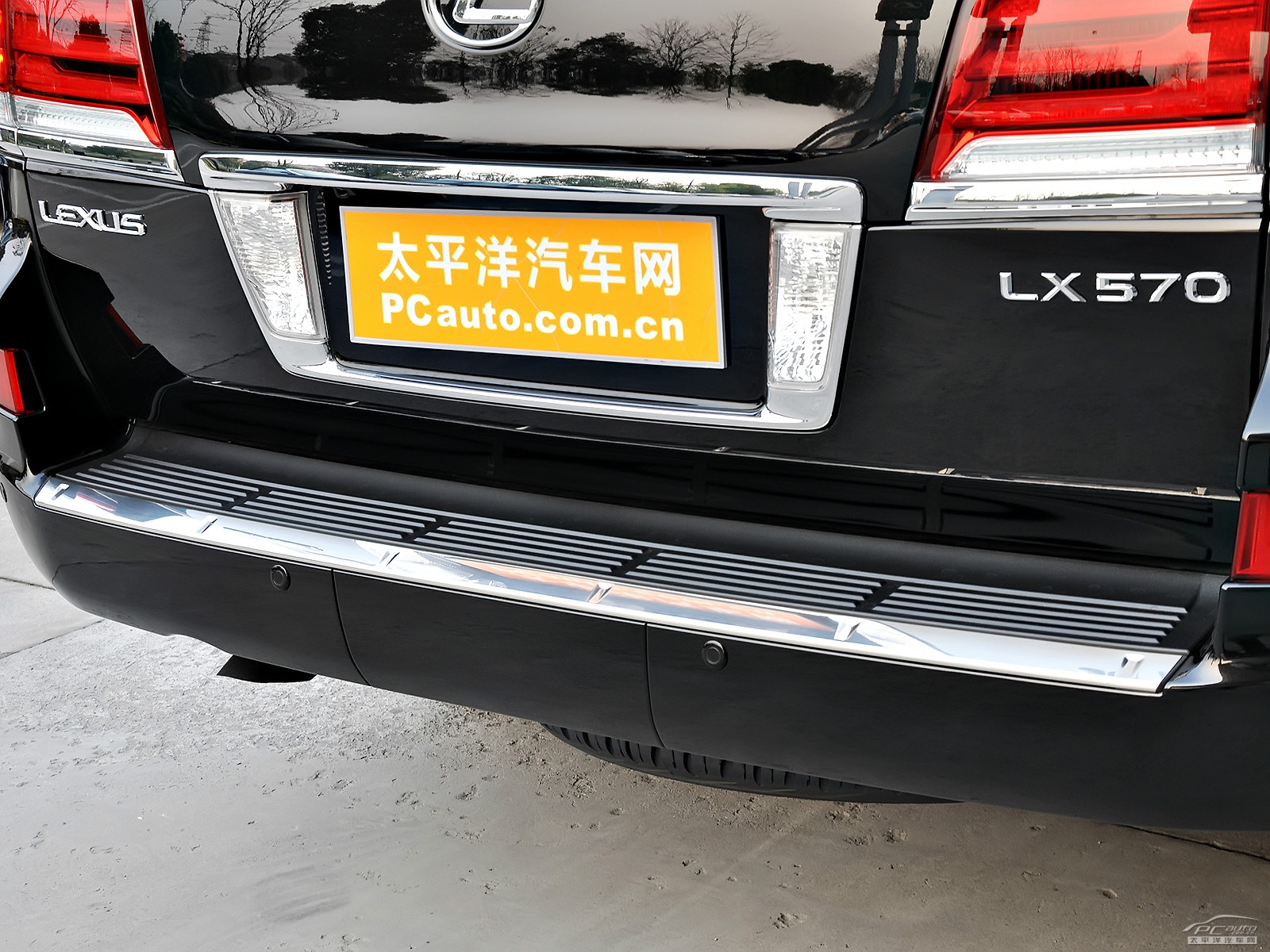雷克薩斯LX外觀高清大圖