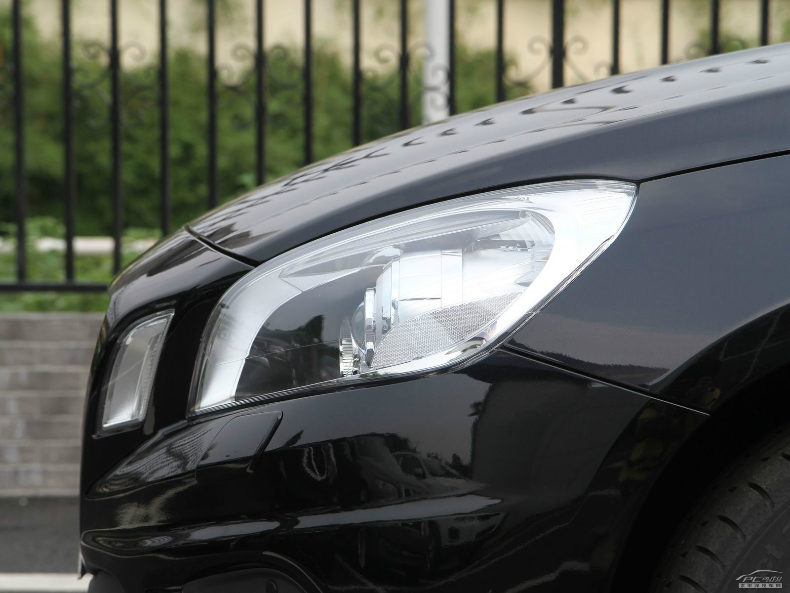 沃爾沃V60外觀高清大圖