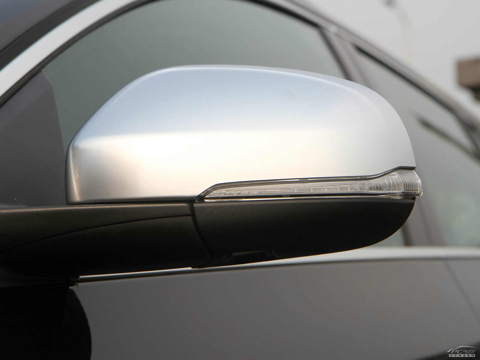 沃爾沃V60外觀高清大圖