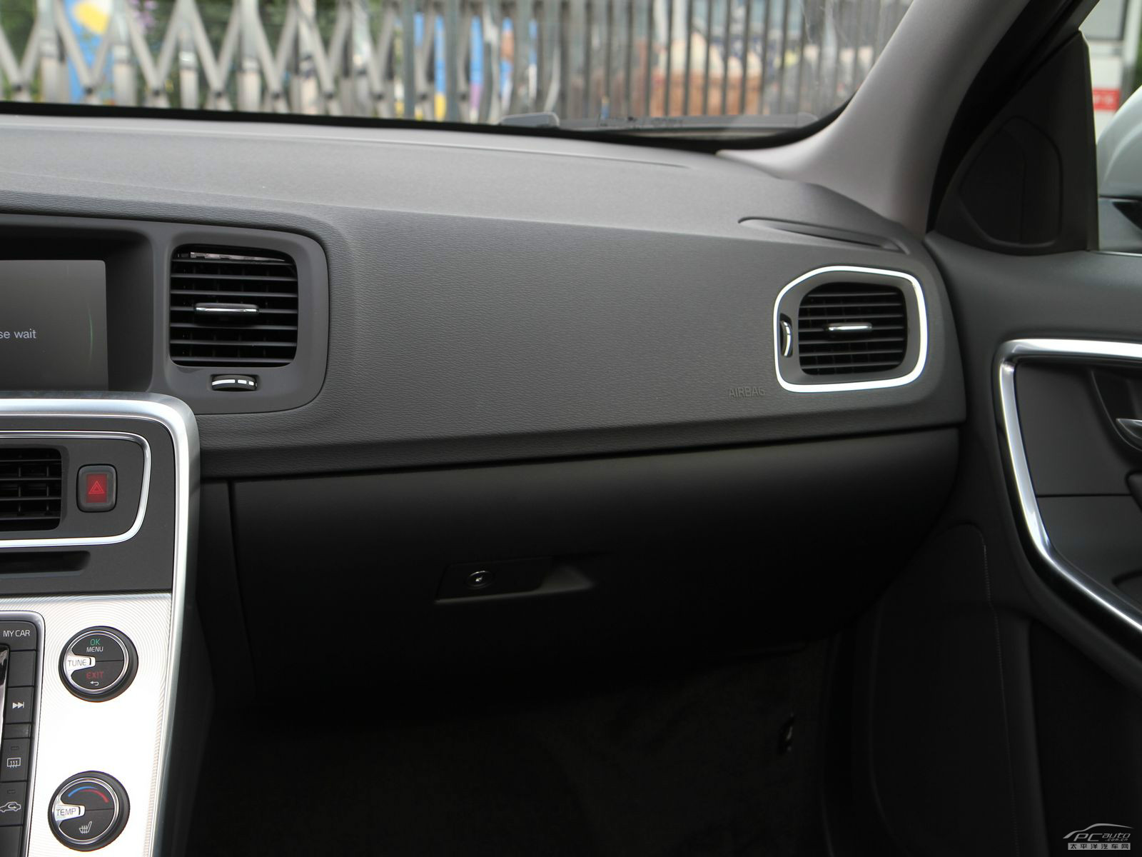 沃爾沃V60內(nèi)飾高清大圖