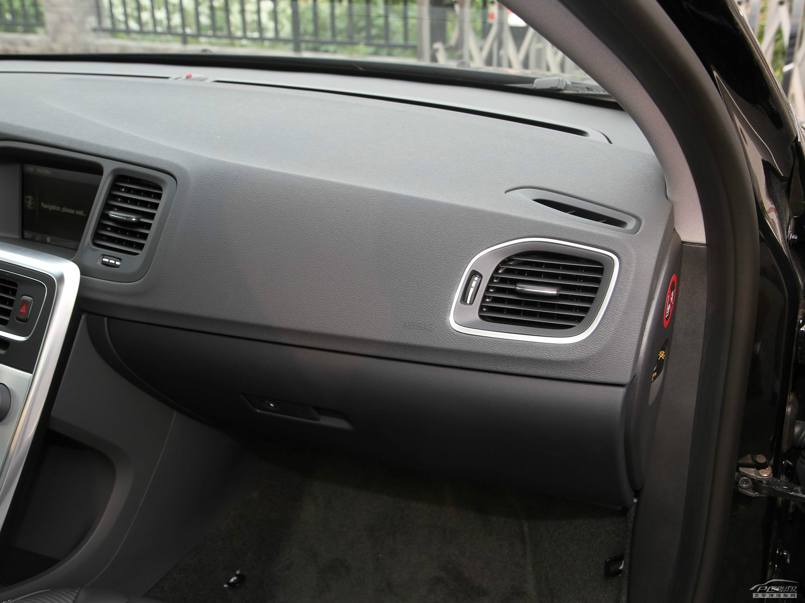 沃爾沃V60內飾高清大圖