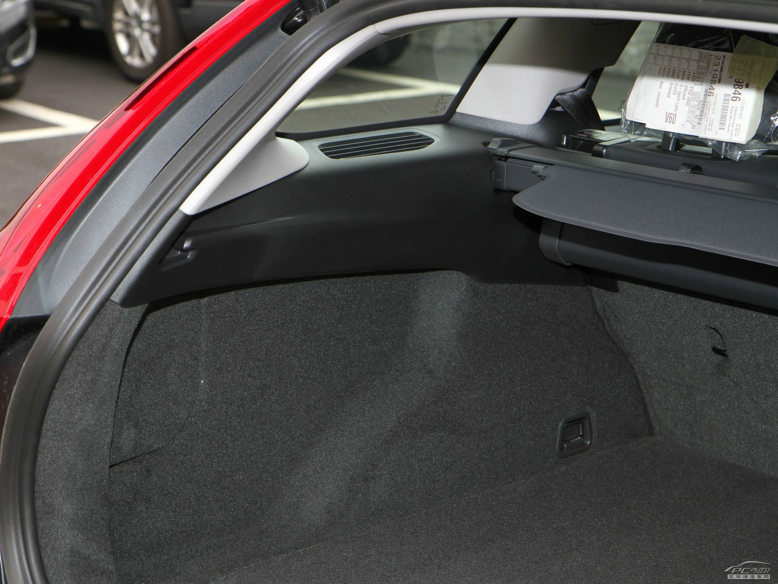 沃爾沃V60空間高清大圖