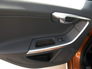 2012款 1.6T DRIVe 智尚版 2012款 1.6T DRIVe 智尚版