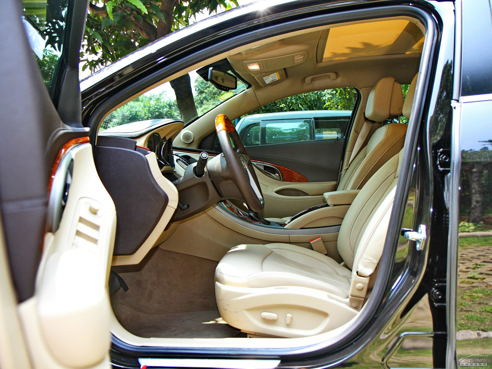 君越空間高清大圖