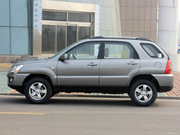 2012款 2.0L GL 手動兩驅(qū)版 2012款 2.0L GL 手動兩驅(qū)版