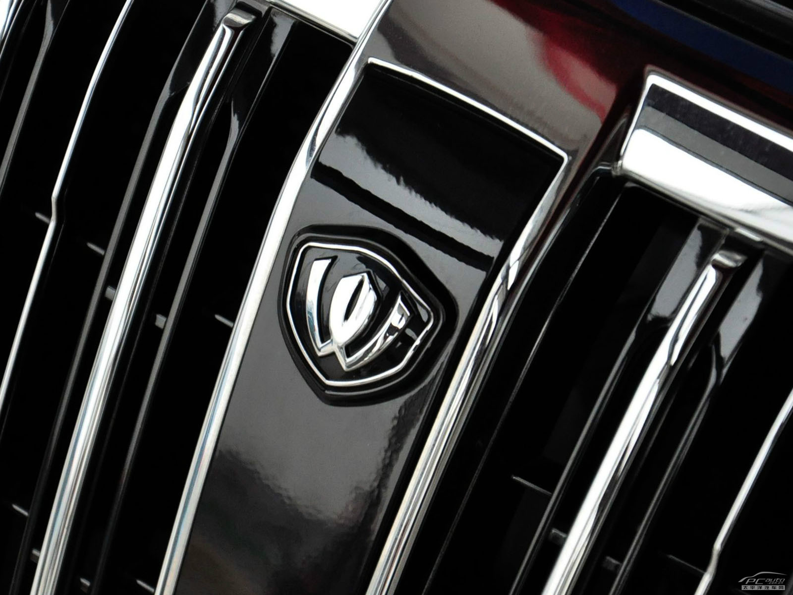 新主席外觀高清大圖