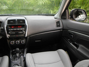 2012款 2.0L 四驅(qū)豪華型 2012款 2.0L 四驅(qū)豪華型