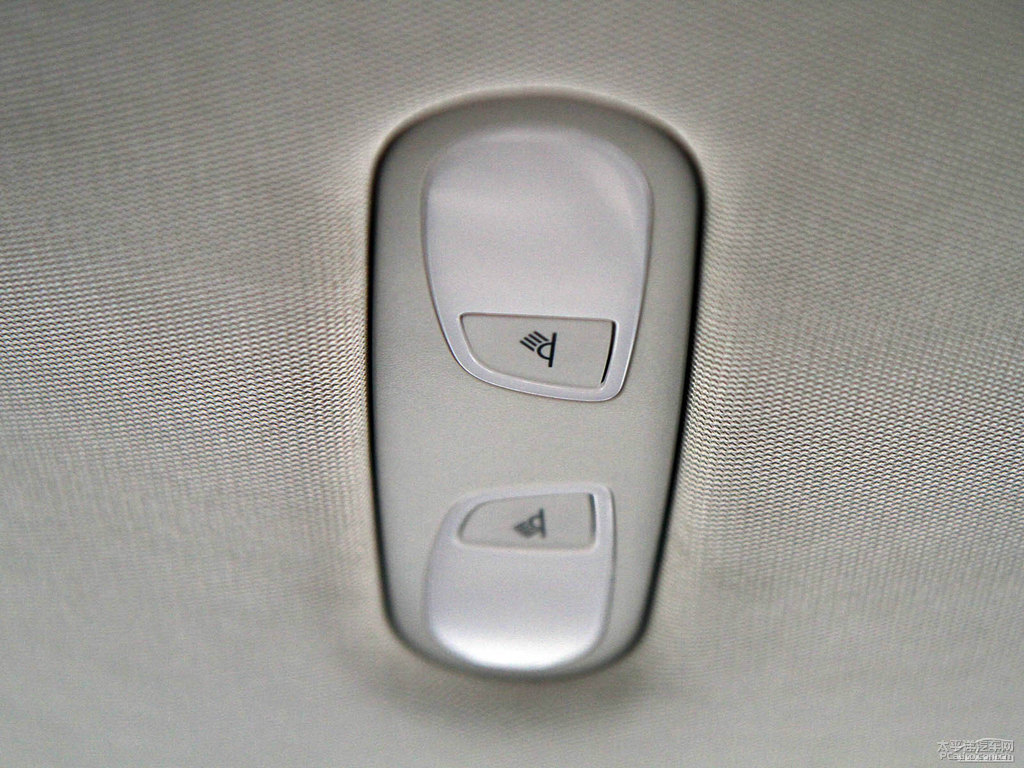 達(dá)科塔灰奧迪A6L車廂內(nèi)飾圖片