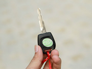 2011款 1.5L 自動 豪華型5座 國四 2011款 1.5L 自動 豪華型5座 國四