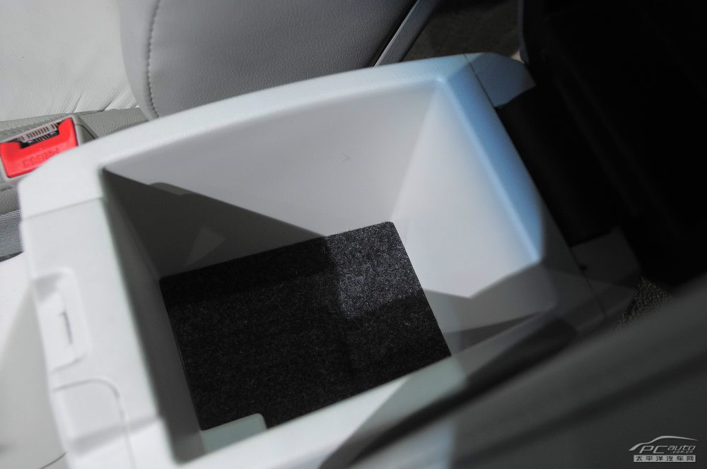 東方之子內飾高清大圖