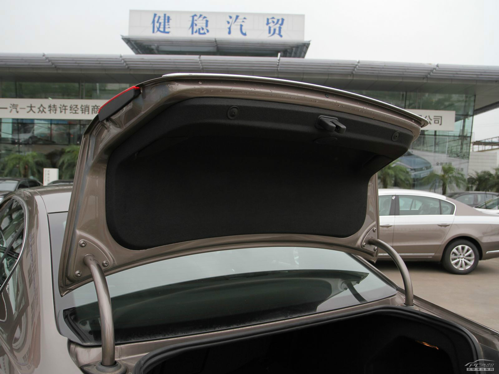 邁騰空間高清大圖