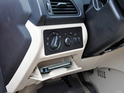 2012款 兩廂 1.6L DVVT CVT進(jìn)取型