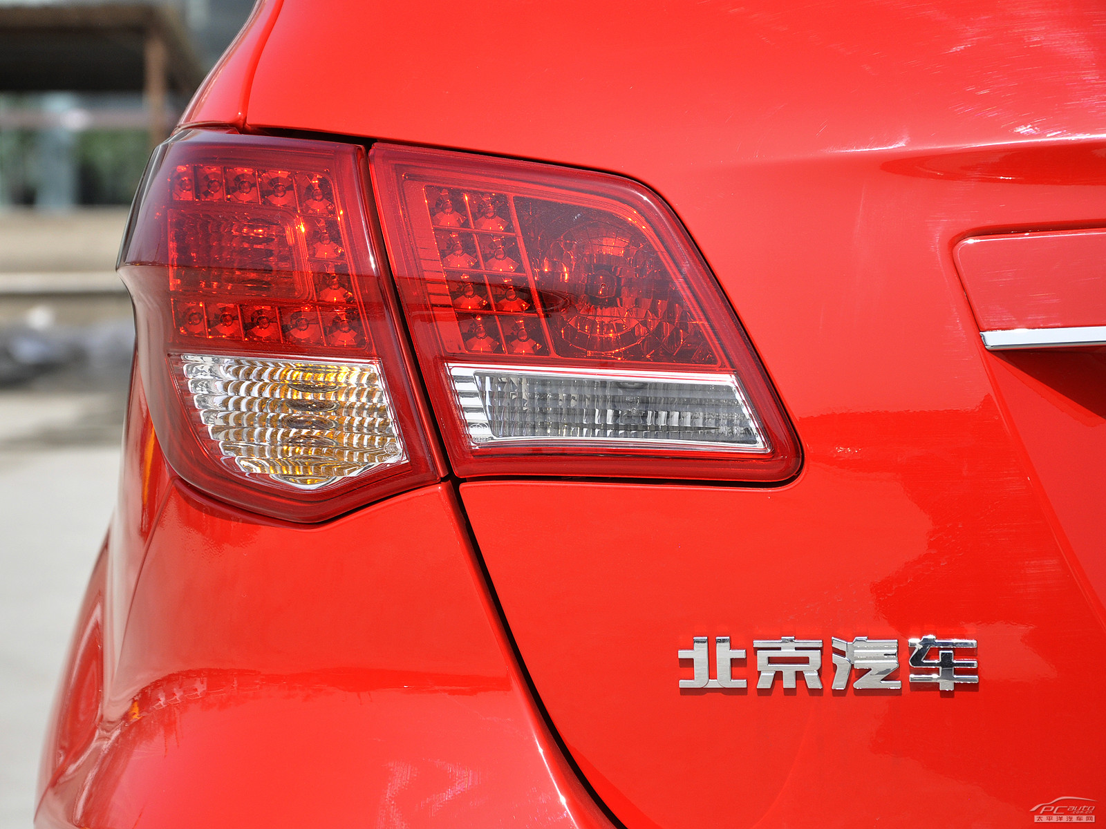 北京汽車E系列外觀高清大圖