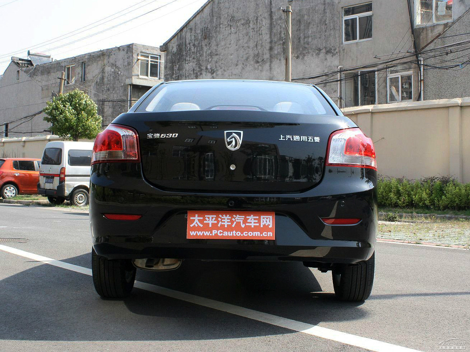 寶駿630外觀高清大圖