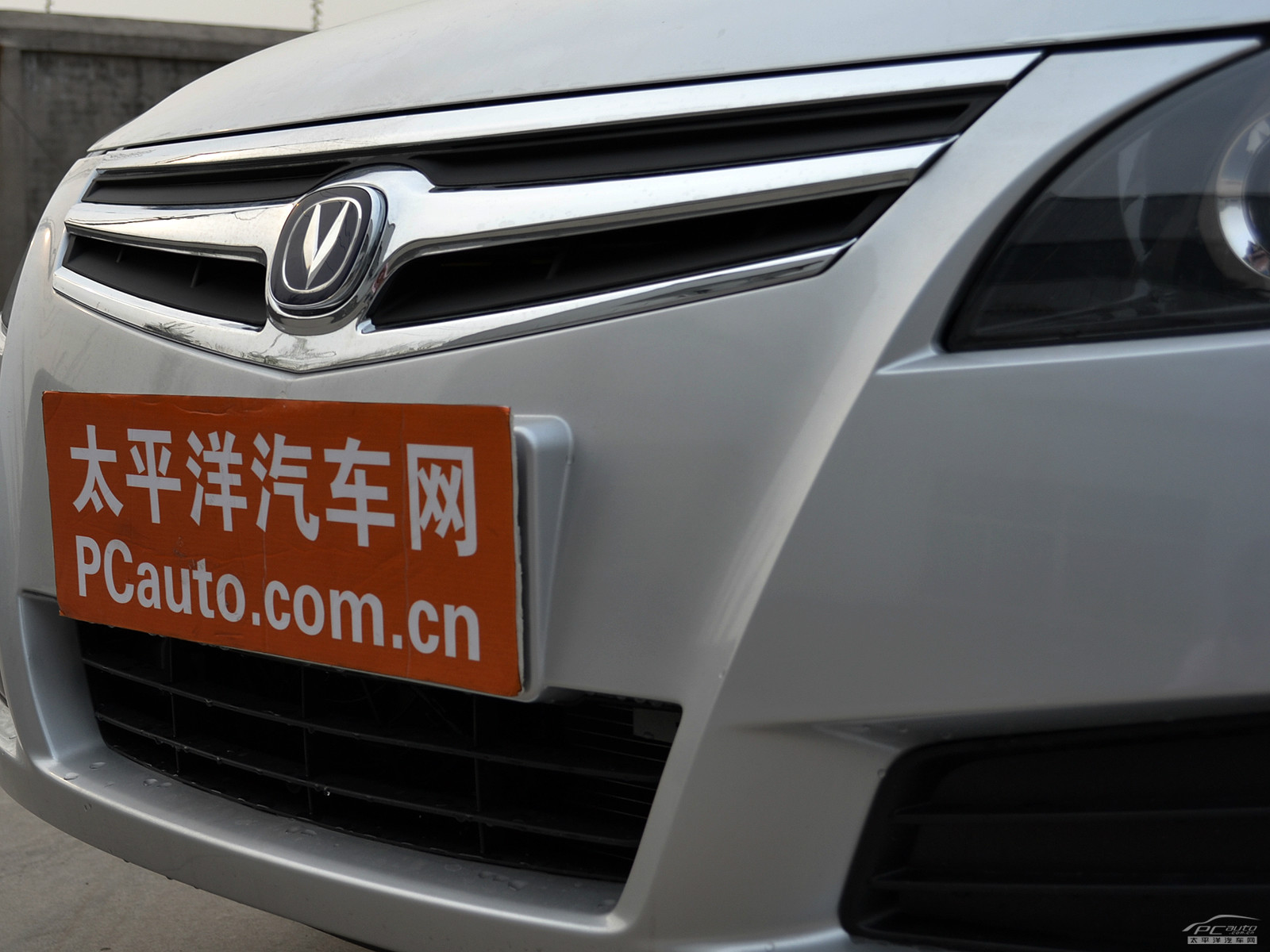 長(zhǎng)安CX30外觀高清大圖