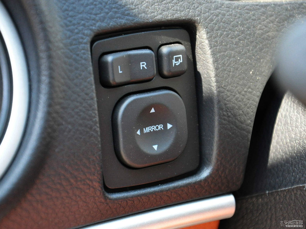 {ǽݴ7 SUV(ni)DƬ