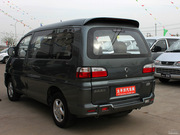 2011款 1.6L 乘用版 手動(dòng)豪華型 2011款 1.6L 乘用版 手動(dòng)豪華型
