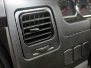 2011款 1.6L 乘用版 手動(dòng)豪華型 2011款 1.6L 乘用版 手動(dòng)豪華型