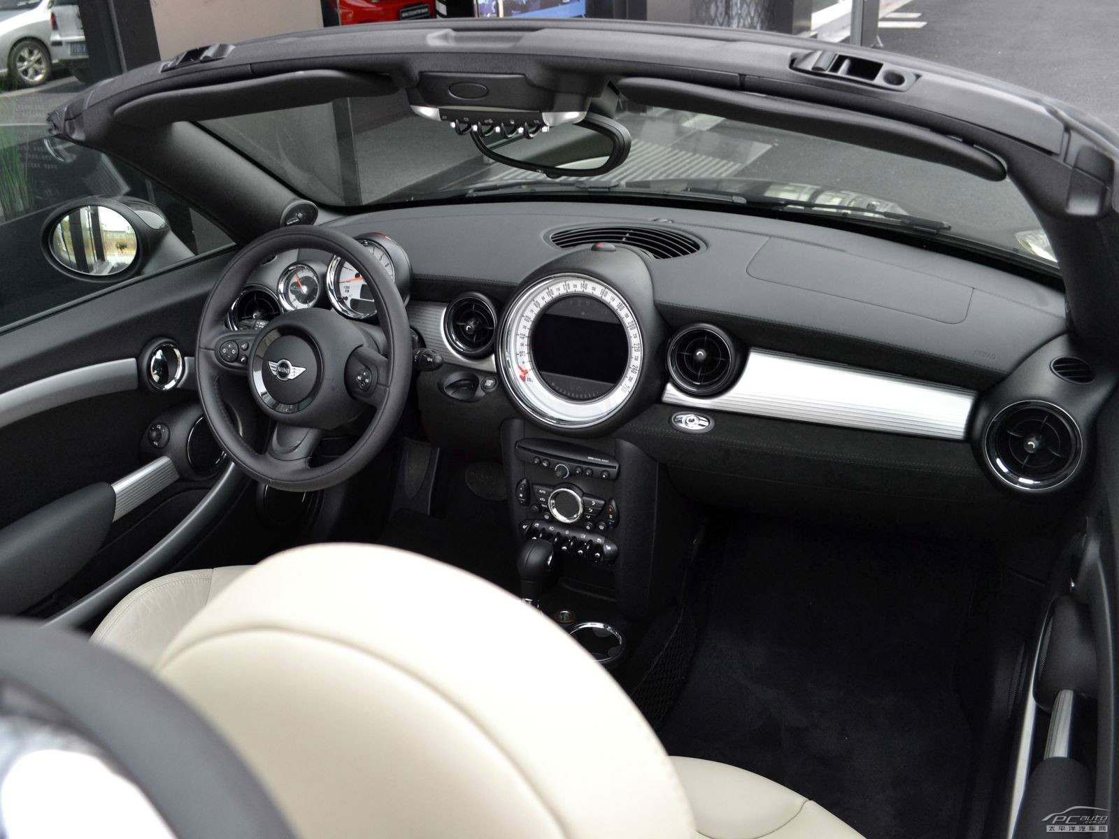 MINI ROADSTER內(nèi)飾高清大圖