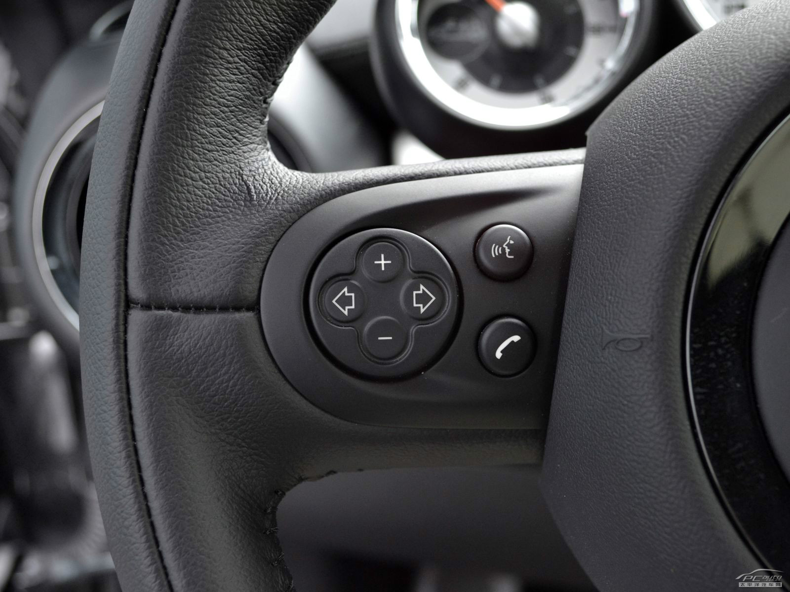 MINI ROADSTER內(nèi)飾高清大圖