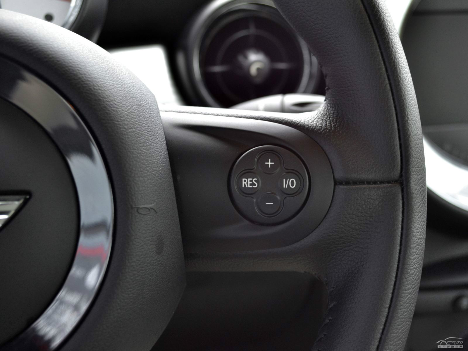 MINI ROADSTER內(nèi)飾高清大圖