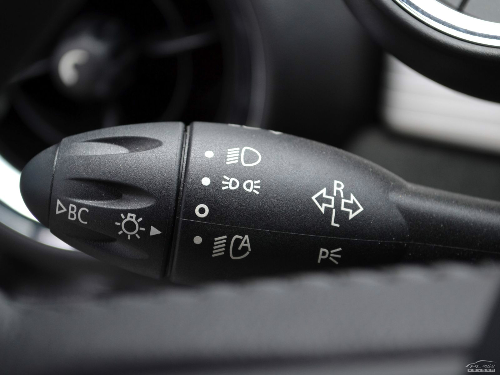 MINI ROADSTER內(nèi)飾高清大圖