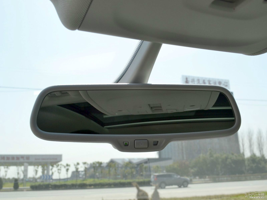 達(dá)科塔灰奧迪A6L車廂內(nèi)飾圖片