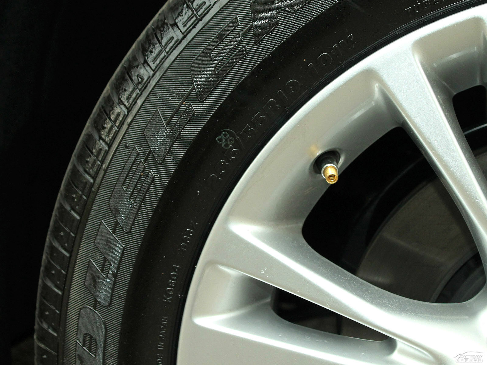 雷克薩斯RX細(xì)節(jié)高清大圖