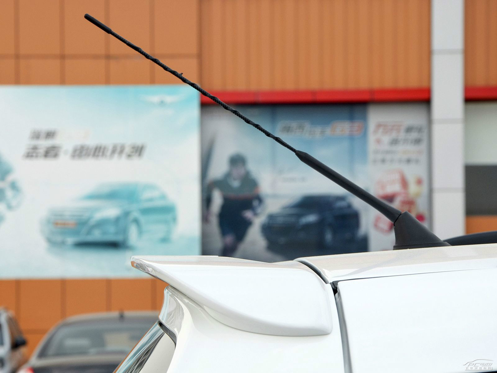 瑞麒X1外觀高清大圖